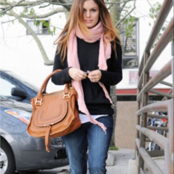 Chloe Marcie Medium - Picture 2 of 12